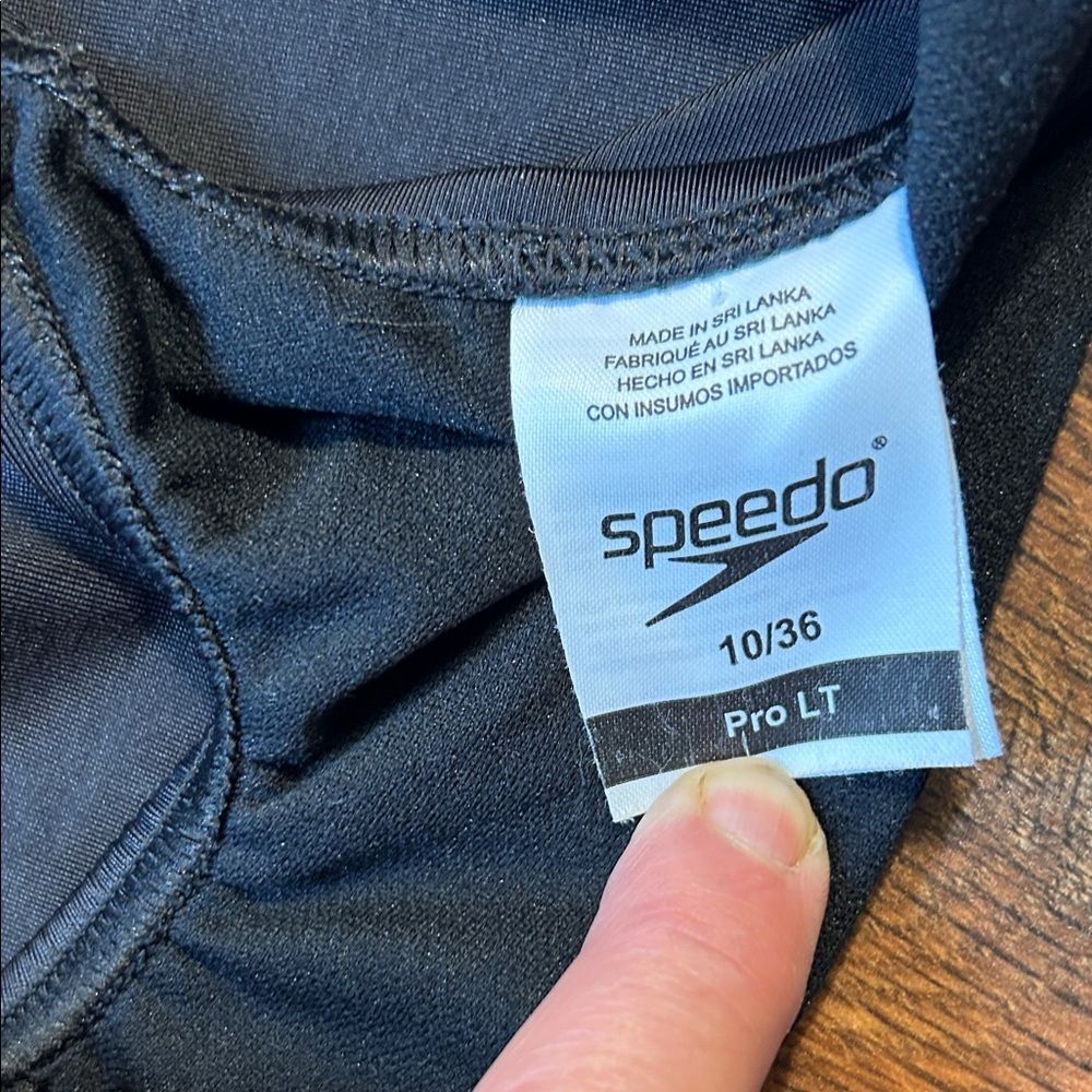 Speedo junior Black One-Piece Swimsuit box 22 - Picture 3 of 3